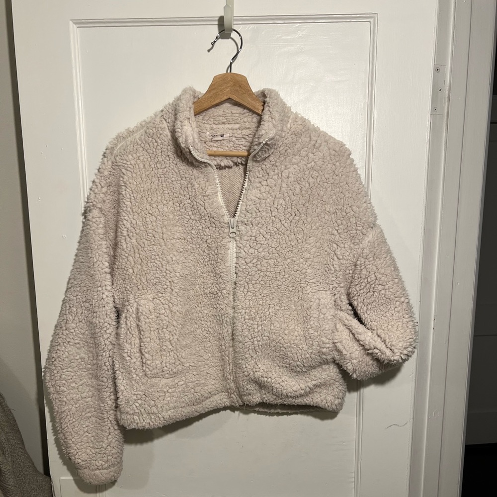 Garage size small fluffy teddy Sherpa coat.